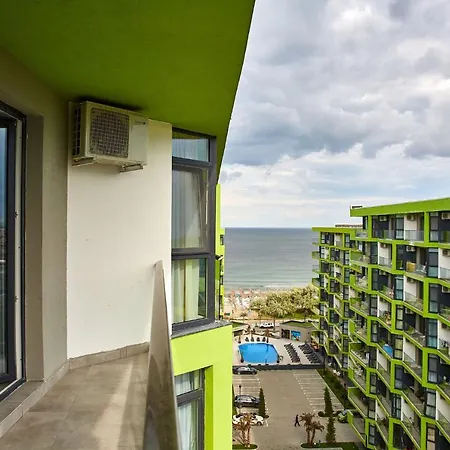Apartament Madagascar By Alz アパートホテル ナボダリ